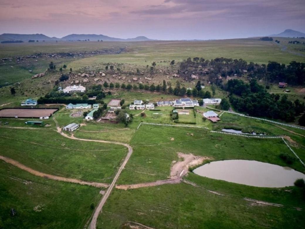 Oaklands Farm Stay Van Reenen ภายนอก รูปภาพ